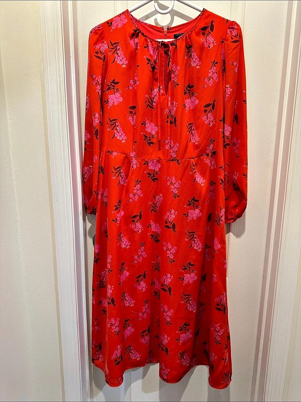 Ann Taylor Petite Floral Mini Dress in Red & Pink Size 8P Like New - never worn